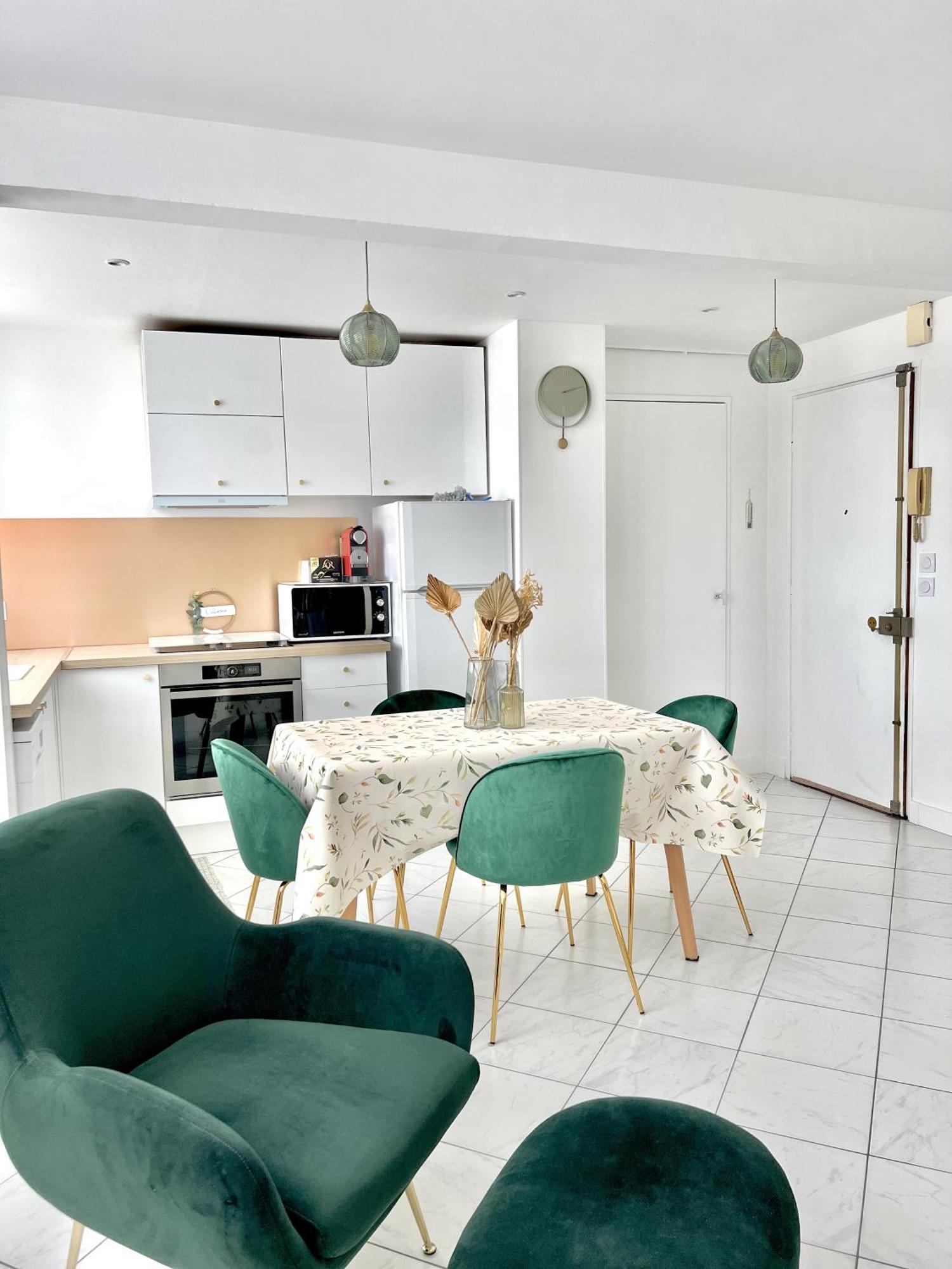 Appartement Face Gare / Centre Argenteuil Luaran gambar
